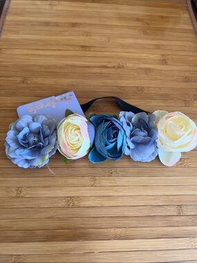 Claire's Blue and Cream Floral Elastic Headband for Kids